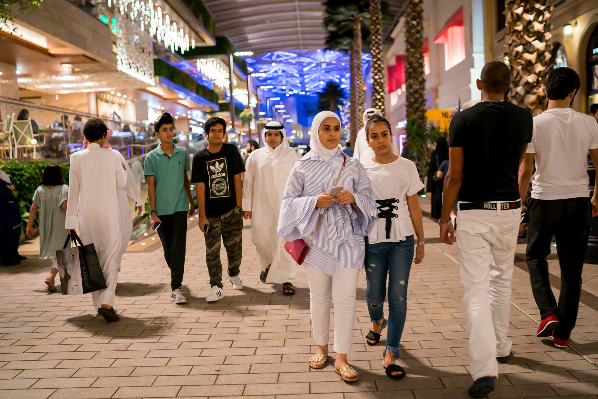 Влияние политики на поведение потребителей в Кувейте