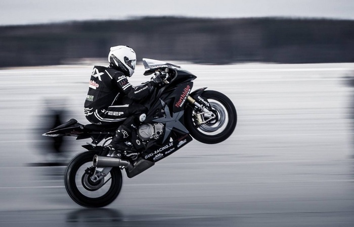 Саудовский мотоциклист установил новый мировой рекорд